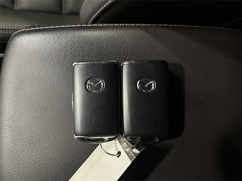 Used 2024 MAZDA CX-5 Signature image 33