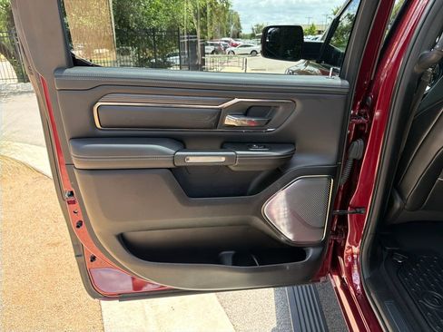 Used 2019 RAM 1500 Limited RWD image 33