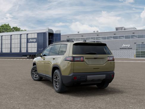 New 2026 Jeep Cherokee Laredo AWD/4WD image 3
