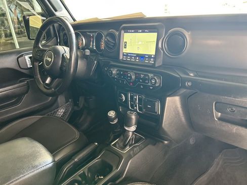 Used 2023 Jeep Gladiator Sport image 24