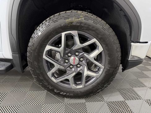 New 2026 GMC Sierra 1500 SLT w/ SLT Premium Plus Package AWD/4WD image 10