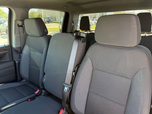 Used 2025 Chevrolet Silverado 1500 LT image 15