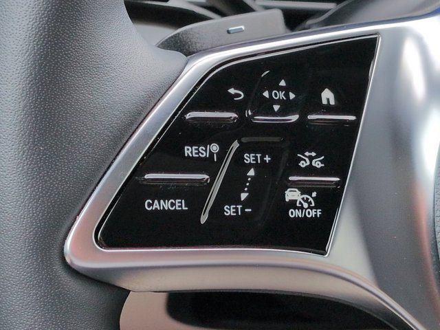 Certified 2026 Mercedes-Benz GLC 300 image 26