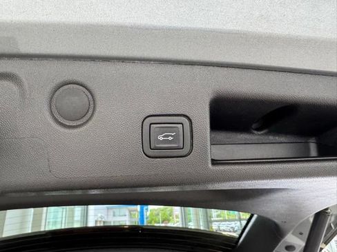 Certified 2024 Chevrolet Equinox LT AWD/4WD image 35