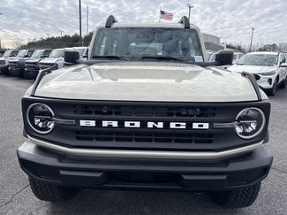 New 2025 Ford Bronco Base w/ Sasquatch Package video 2