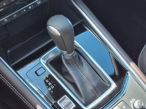 New 2025 MAZDA CX-5 Signature image 18