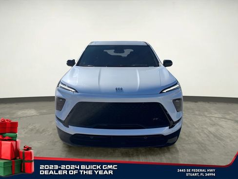 New 2025 Buick Enclave Sport Touring w/ Super Cruise Package image 8