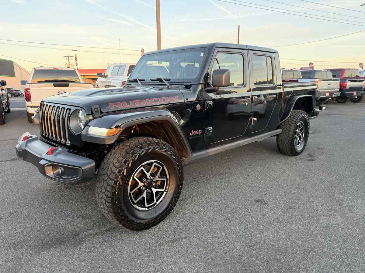 Used 2020 Jeep Gladiator Rubicon w/ Uconnect 4C Nav & Sound Group AWD/4WD image 3