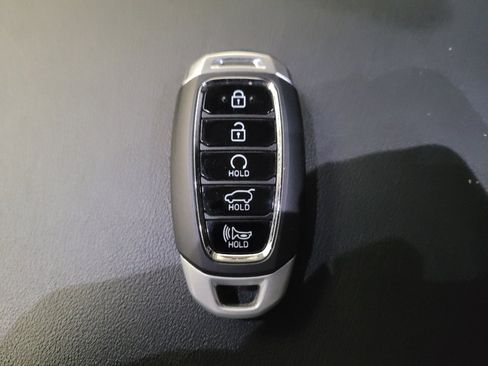 Used 2021 Hyundai Palisade Limited w/ Winter Package FWD image 32