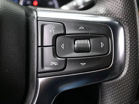 Used 2025 Chevrolet Blazer LT FWD image 26