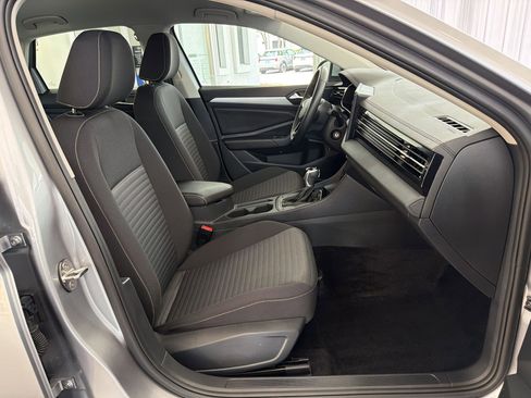 Used 2025 Volkswagen Jetta S FWD image 28