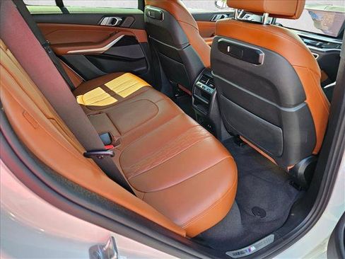 Used 2024 BMW X5 xDrive40i w/ M Sport Package AWD/4WD image 18