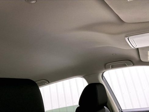 Used 2025 Honda CR-V LX image 22
