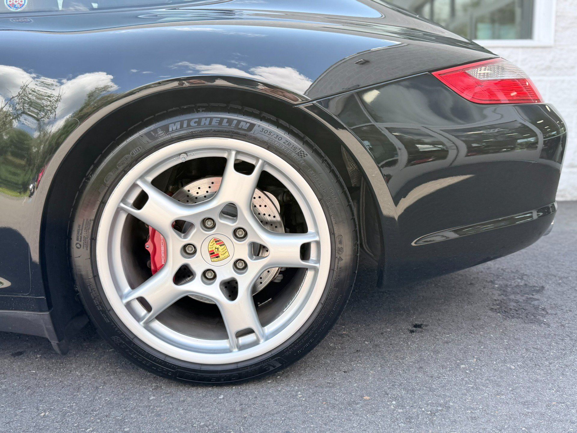 Used 2006 Porsche 911 Carrera 4S AWD/4WD image 43