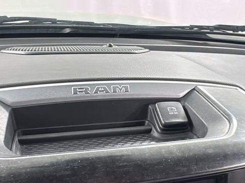 Used 2021 RAM 1500 Big Horn AWD/4WD image 24
