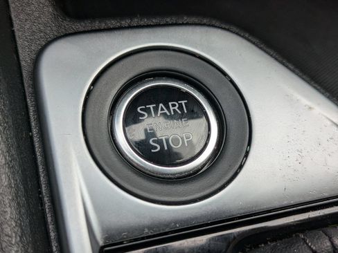 Certified 2025 Nissan Sentra SV FWD image 25