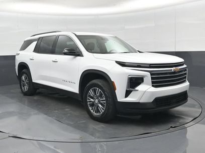 Used 2026 Chevrolet Traverse LT