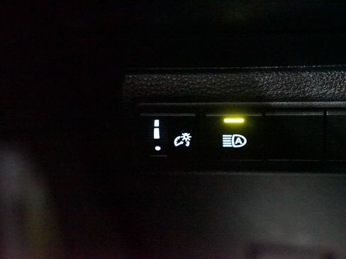 Certified 2024 Toyota Corolla LE image 22