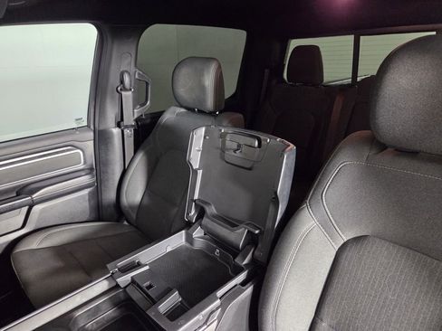 Used 2020 RAM 1500 Big Horn RWD image 23