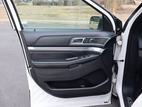 Used 2016 Ford Explorer Sport w/ Equipment Group 401A image 25