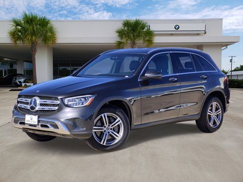 Used 2022 Mercedes-Benz GLC 300 image 1