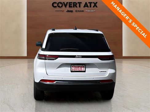 New 2025 Jeep Grand Cherokee Laredo w/ Trailer Tow Package image 4