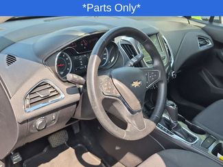Used 2017 Chevrolet Cruze LT w/ Convenience Package FWD video 2