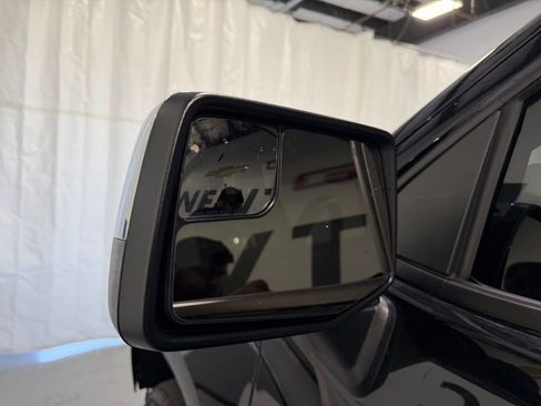 Used 2024 Chevrolet Silverado 1500 LT image 9