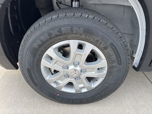 New 2025 RAM ProMaster 3500 w/ Quick Order Package 22G SLT image 4