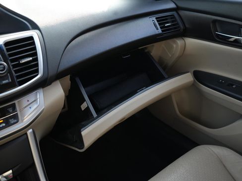 Used 2013 Honda Accord EX-L image 27