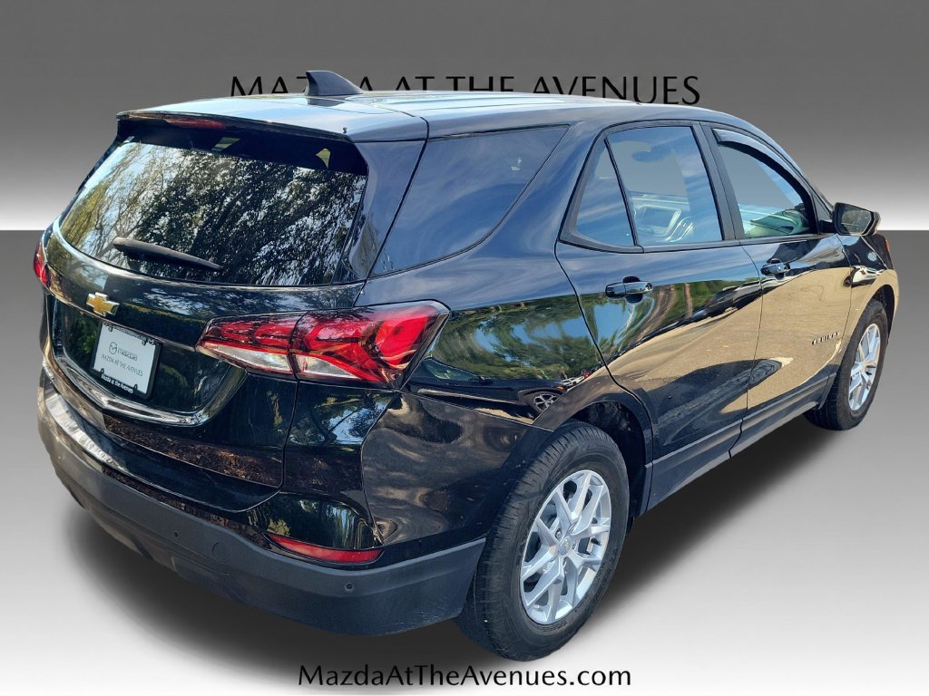 Used 2023 Chevrolet Equinox LS w/ LS Convenience Package FWD image 18