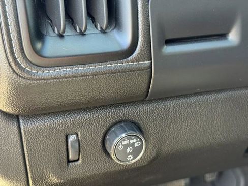 Used 2021 GMC Canyon Elevation image 21