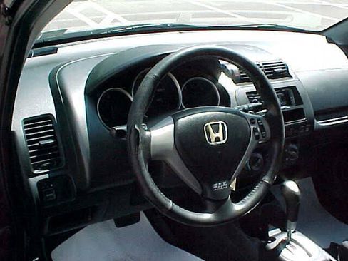 Used 2007 Honda Fit Sport image 13