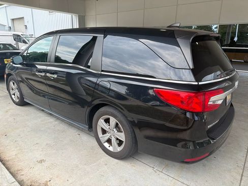 Used 2019 Honda Odyssey EX-L image 2