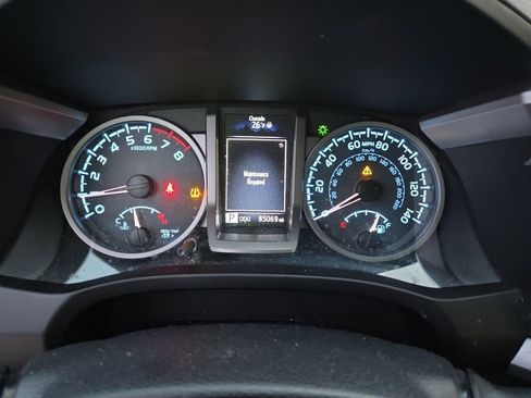 Used 2019 Toyota Tacoma SR5 image 14