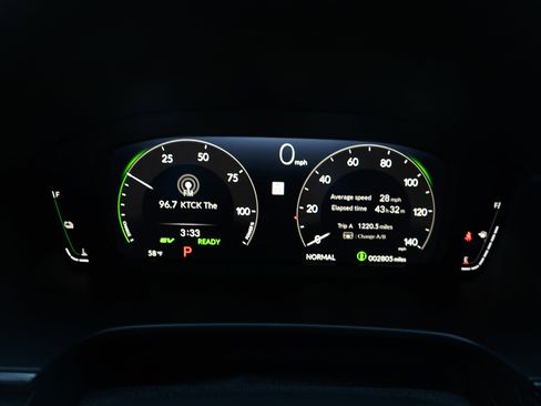 Certified 2026 Honda CR-V TrailSport image 23