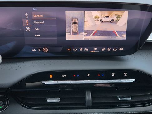 New 2026 Buick Enclave Avenir image 13