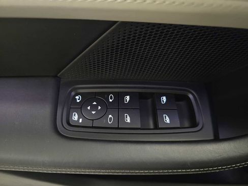 Used 2024 Porsche Taycan GTS image 25