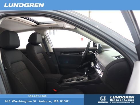 Used 2024 Honda Civic EX image 15