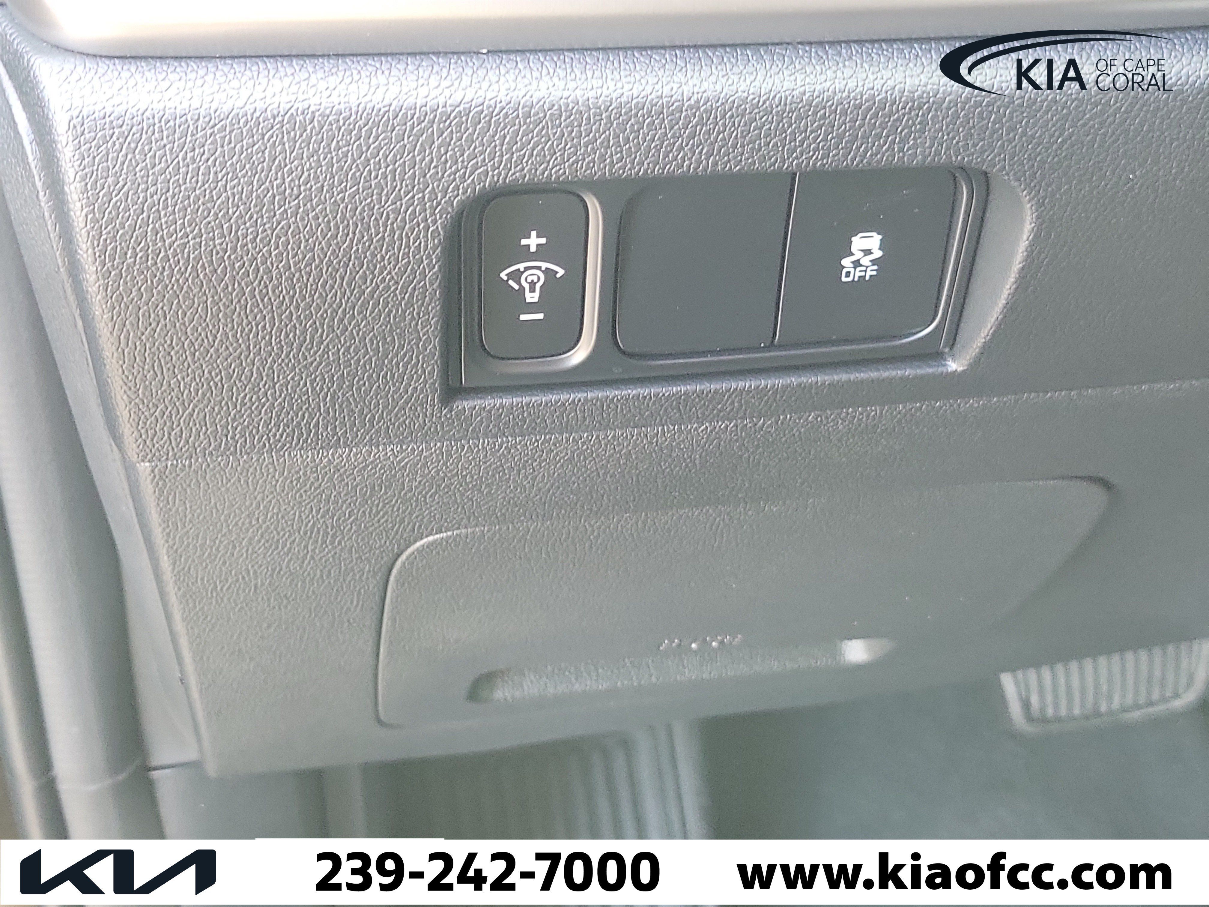New 2026 Kia Sorento LX FWD image 25