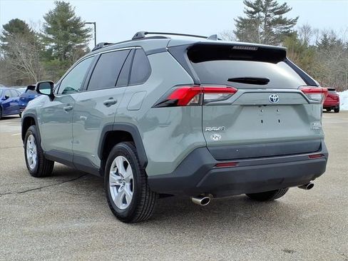 Used 2020 Toyota RAV4 XLE w/ Convenience Package image 26