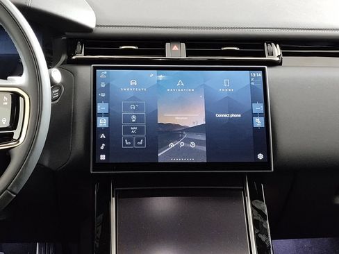 Used 2026 Land Rover Range Rover Velar Dynamic SE image 23