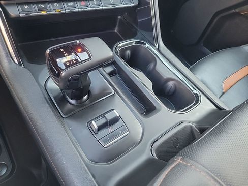 Used 2024 GMC Sierra 1500 AT4 w/ AT4 Preferred Package image 44