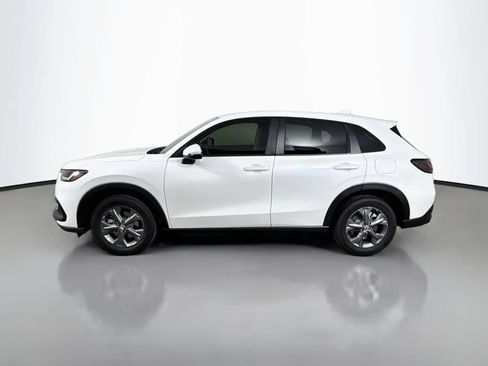 Certified 2027 Honda HR-V LX image 4