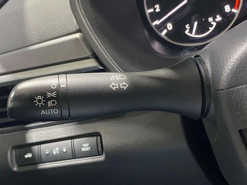 Used 2024 Nissan Altima 2.5 SR FWD image 24