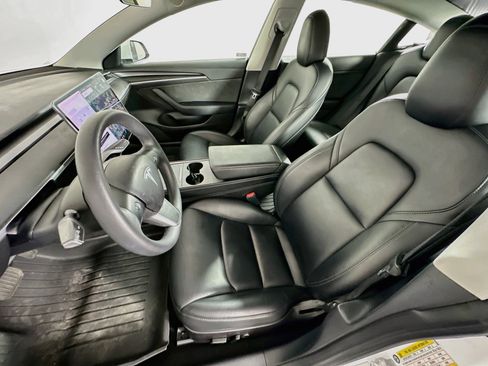 Used 2021 Tesla Model 3 Standard Range Plus RWD image 13