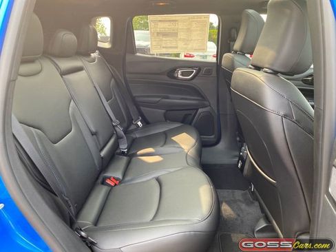 New 2025 Jeep Compass Limited w/ Sun & Sound Group image 7