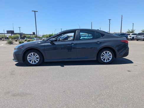 Used 2025 Toyota Camry LE FWD image 2