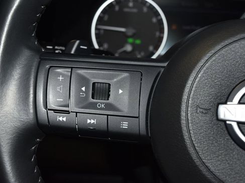 Certified 2025 Nissan Pathfinder SV AWD/4WD image 7