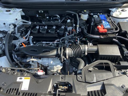 Used 2025 Honda Accord SE image 36